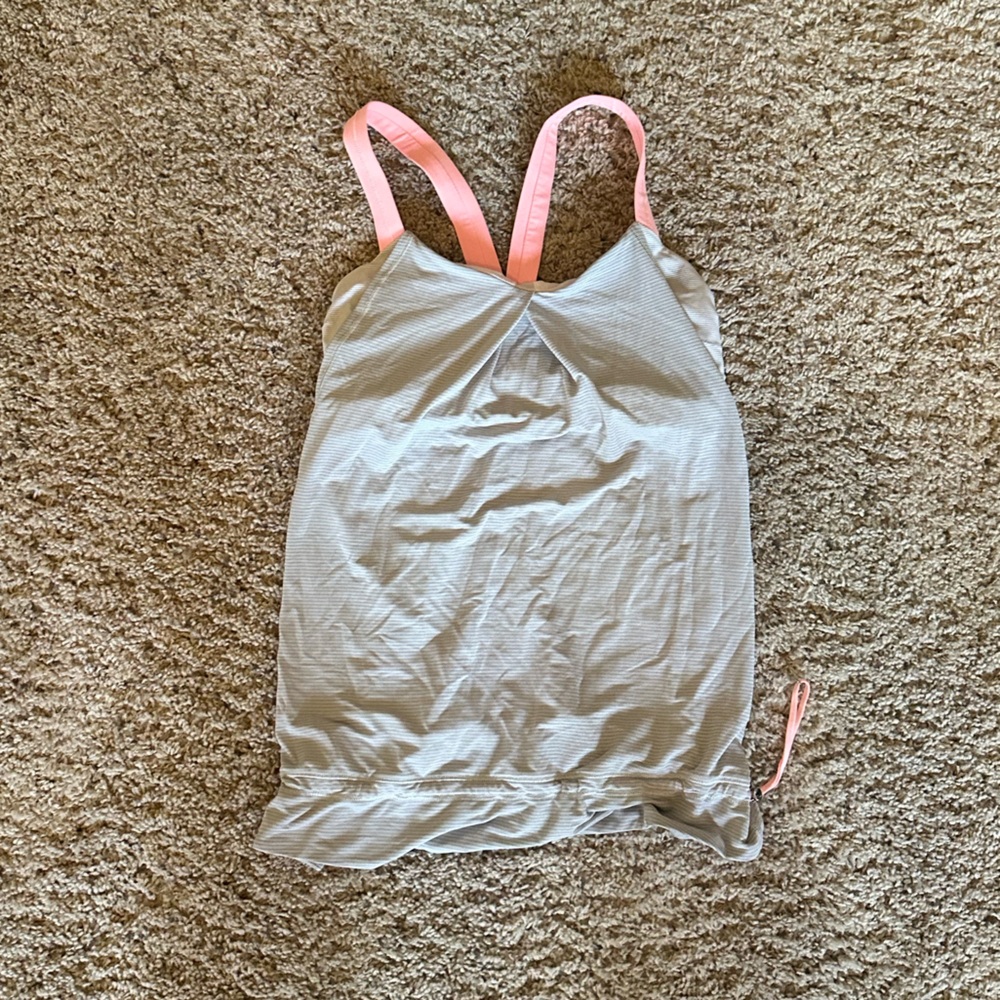 Lululemon rest less tank top with built-in sports bra